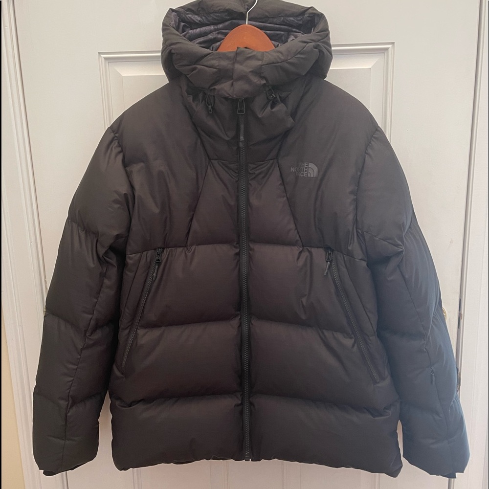 North Face XO Barney’s New York collab 800-fill black men’s jacket